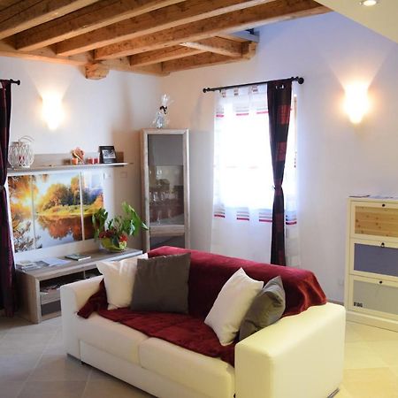 Casa Vacanza Cadorna Residence タルヴィージオ エクステリア 写真